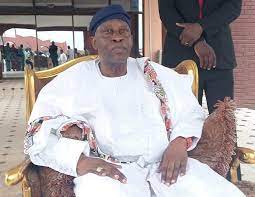 Ghandi Laoye installed as Soun of Ogbomoso 